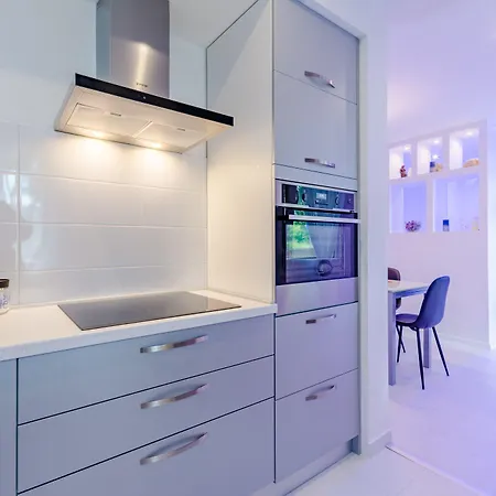 ゲストハウス Luce Mala