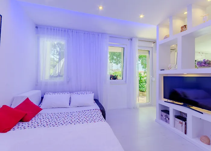 Luce Mala 3* سبليت